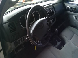 2006 TOYOTA TACOMA, WHITE, STD CAB, MT, 2.7L,  Z26274